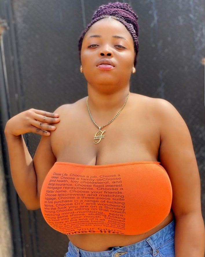 ClaraZeeZee's tweet photo. @tweetsbygoody Boobs lover.. https://t.co/yrd1fAzwxC