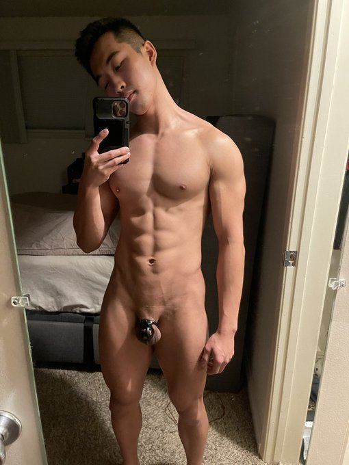 Just over 750 days locked! Ending the cut and going to see how big I can get during this next bulk 💪