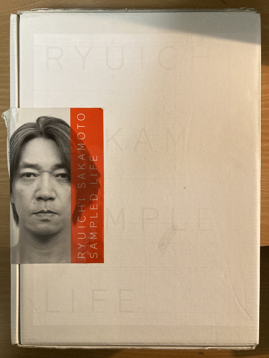 中島英樹さんが手がけた作品。 坂本龍一さん関連。 アートボックス