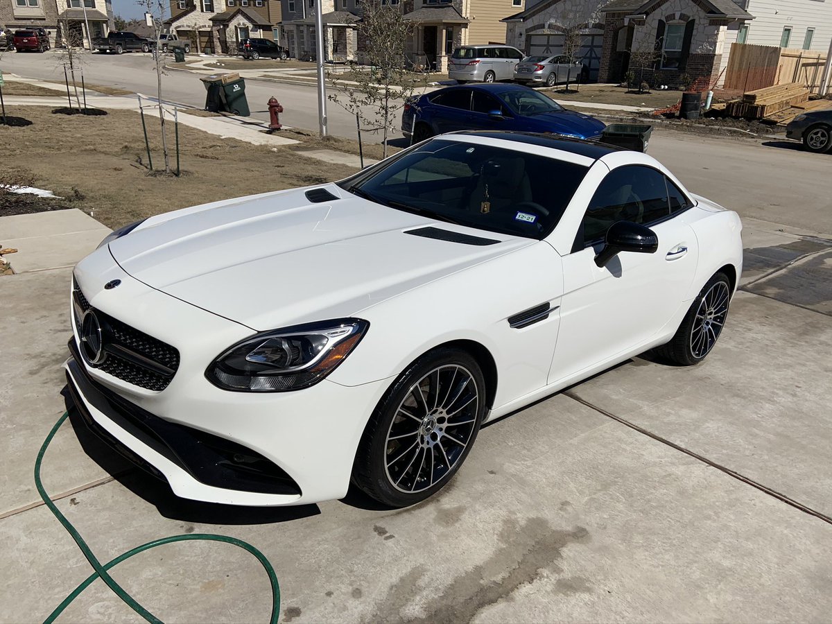 Quintend3's tweet photo. I know this recent weather got yalls whips dirty as well, so therefore I’ll be offering an exterior detail promotion effective now till January 9th! DM or text me if interested! https://t.co/oIFNsC2TMl