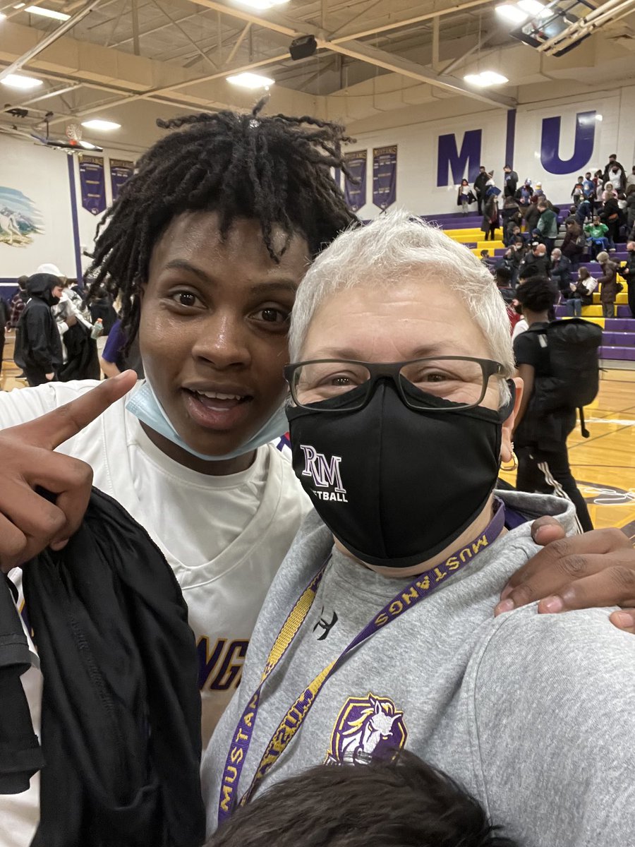 Rolling Meadows HS tweet media