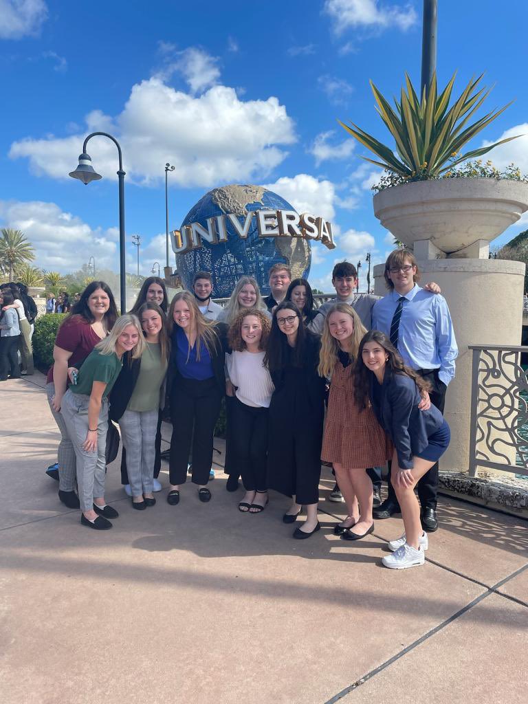 MrsWhittecar's tweet photo. Another great day at #DECASEM Awesome Jenison students to travel with! https://t.co/s4rbwtPHDU