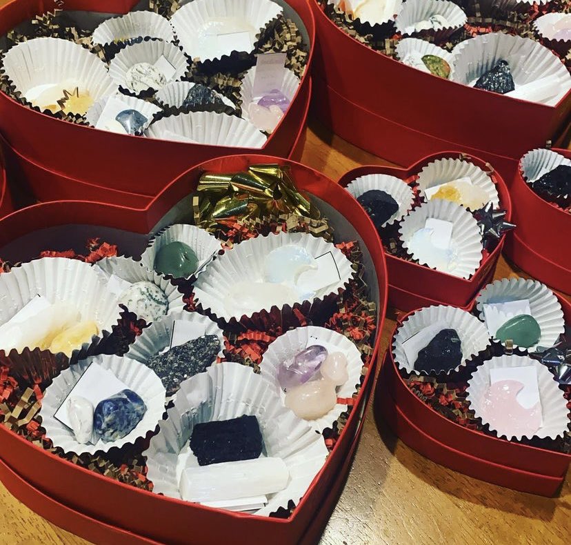 JourneytoSelfJS's tweet photo. ❣️ Weekend Sale ❣️

Last minute Vday gifts! Treat yourself or someone you love 🥰

Link to shop: https://t.co/dwPB8xdCUF https://t.co/xS4No0dXxR