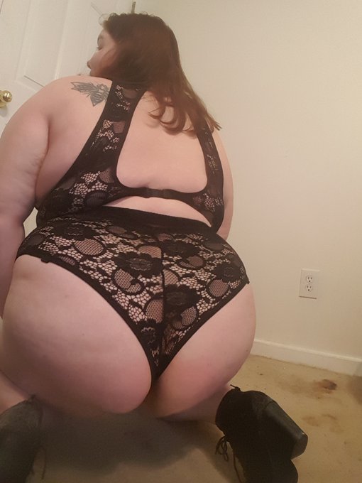 Ready for you to walk through that door and take me https://t.co/tH1vSzA7mU