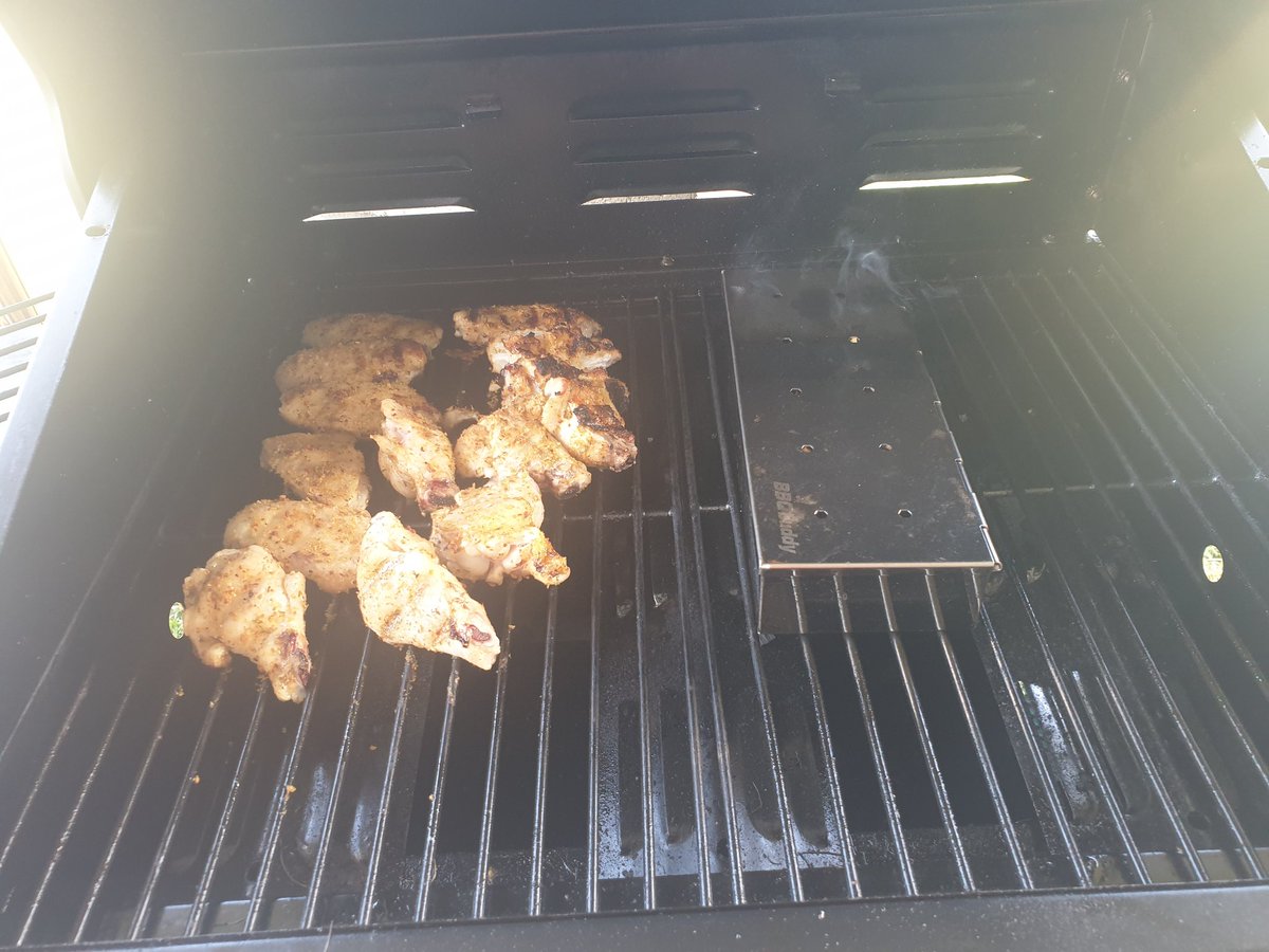 First stab at #bbqsmoking #bbq #WingsUp #foodie