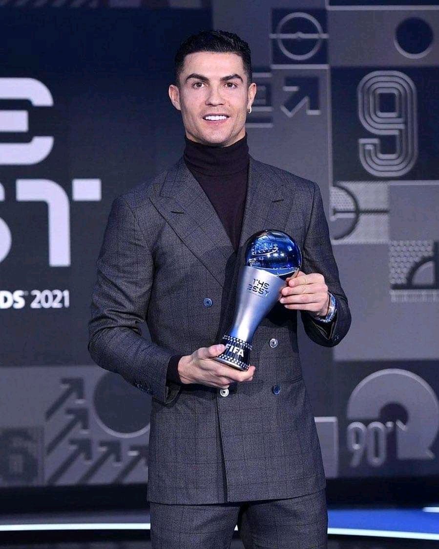 A Very Happy Birthday to My Favourite Footballer Cristiano Ronaldo (CR7). Love you so much       