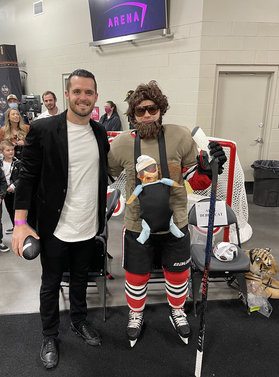 who let the dogs out #NHLAllStar @derekcarrqb