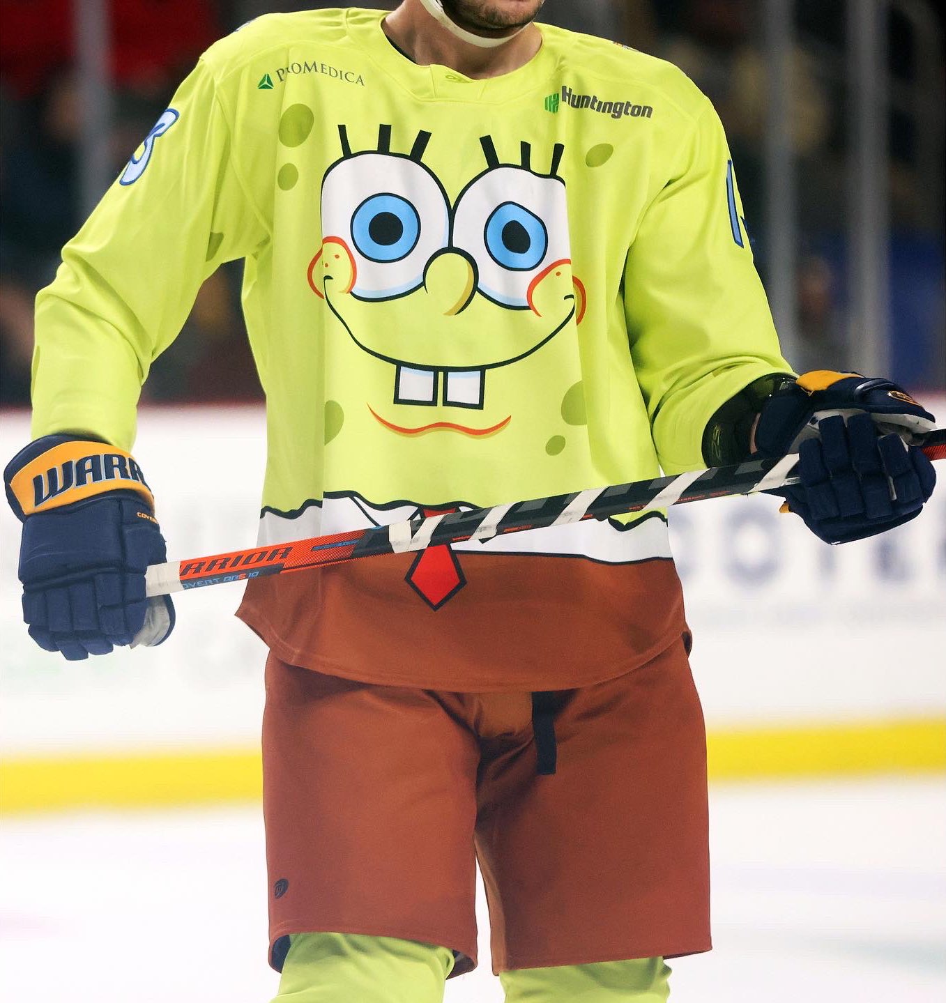 Feast your eyes on these amazing 'Spongebob Squarepants' hockey jerseys 