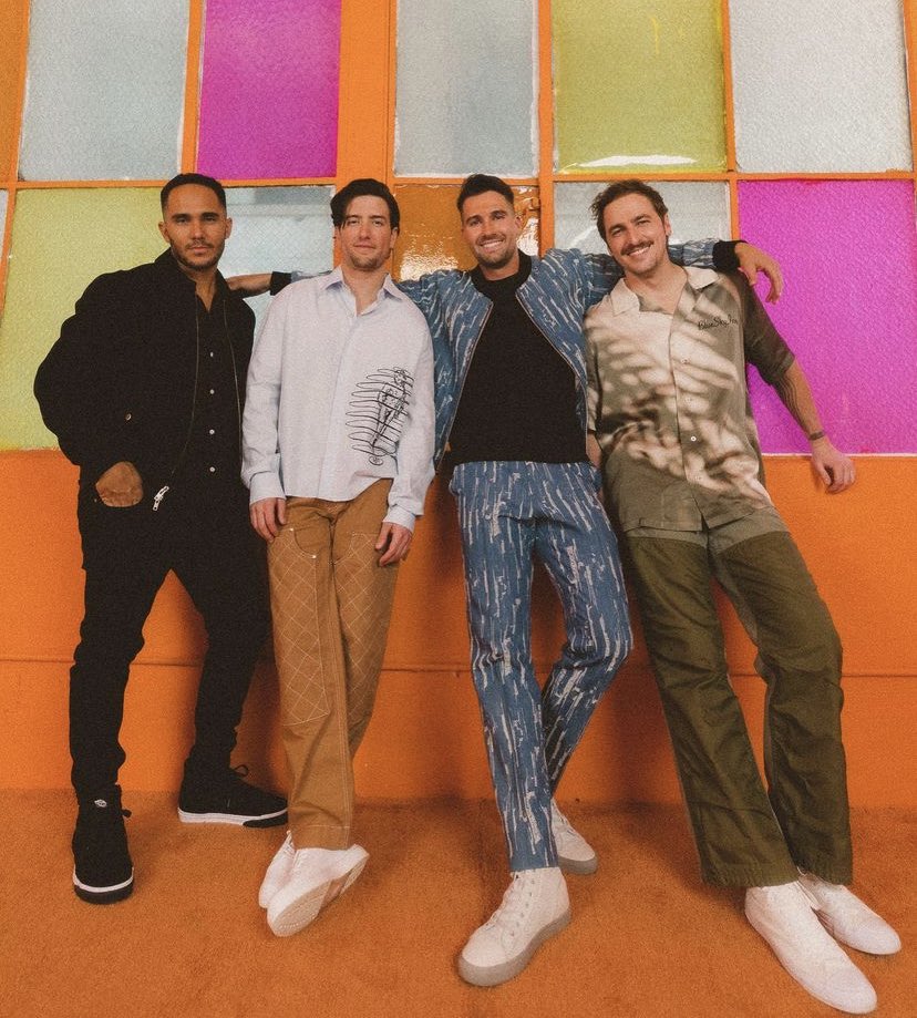 KaileyLlewelly1's tweet image. The guys are looking good! Can't wait for more BTR❤