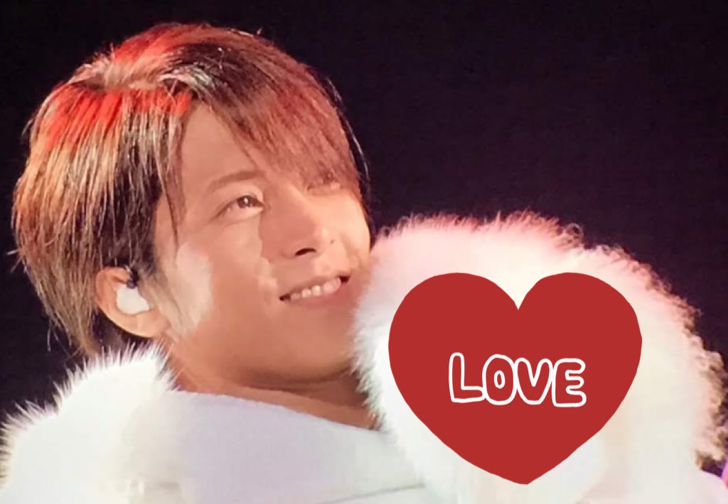 tomomakipi's tweet photo. #笑顔の日
やまぴーの事考えているだけで
笑顔に°₊·ˈ∗(( ॣ>̶᷇ᗢ<̶᷆ ॣ))∗ˈ‧
なっちゃう💜💜💜💜💜💜💜💜

いつもやまぴーが笑顔でいてくれれば
Sweetiesはシアワセ😊✨😊✨
 #山下智久
 #スマイルやまぴー見せて
 FaceToFace / BeautifulWorld https://t.co/uQqD3paoAZ
