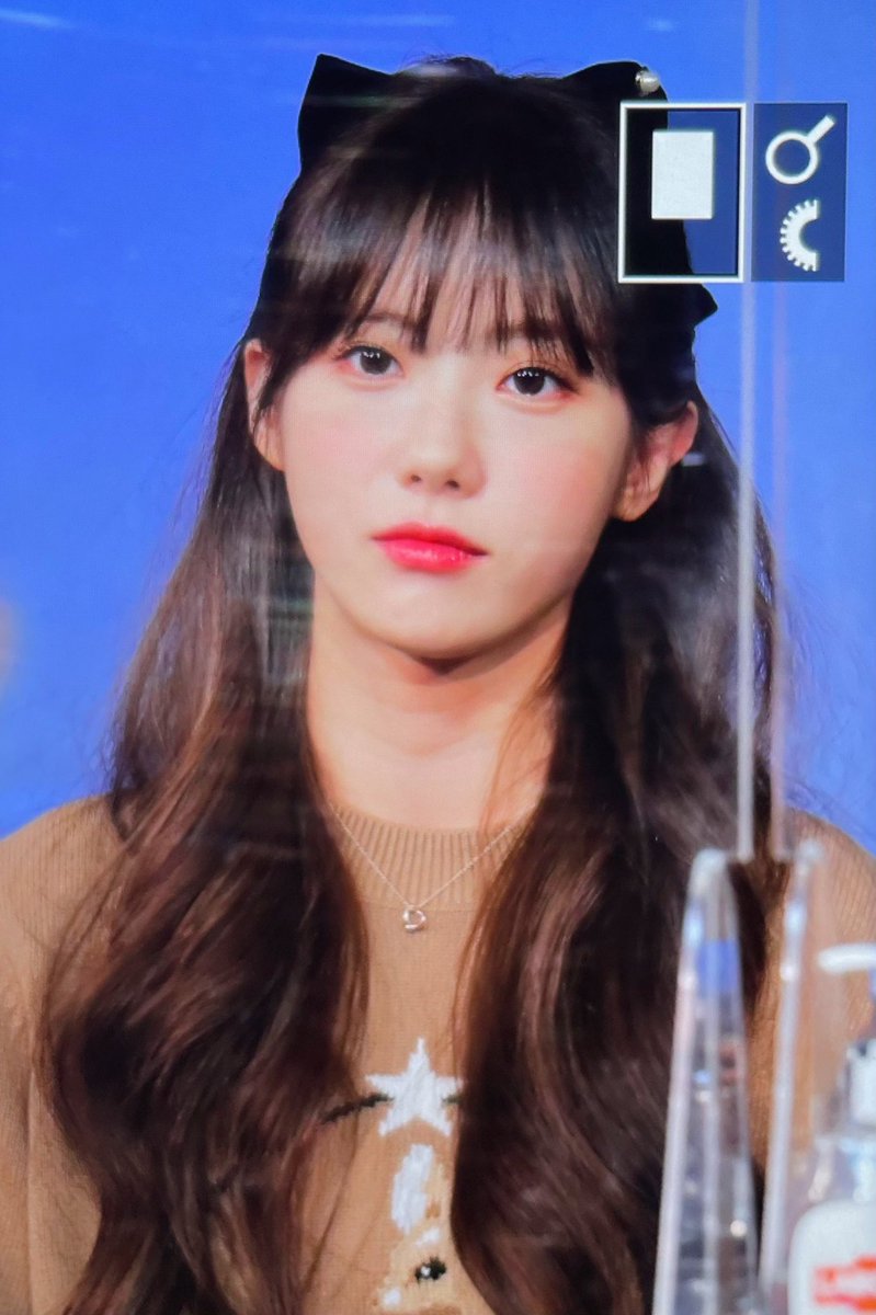 _PhotoLU's tweet photo. 220205 프리뷰
#우주소녀 #루다 
#WJSN #LUDA  
#쪼꼬미 https://t.co/XD6q4lwxrW