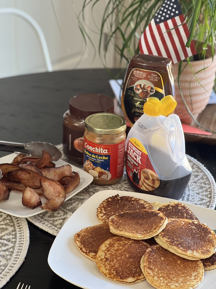 MailynSpeaks's tweet photo. While ‘em progressives and closeted socialistoids call us -uppity immigrants- names, I keep raising meat eating and bacon devouring free rabble rousers and borderline anarchists.
#SorryNotSorry
#MamiCooks
#HappyCubanKitchen https://t.co/pnQbW4NTDY