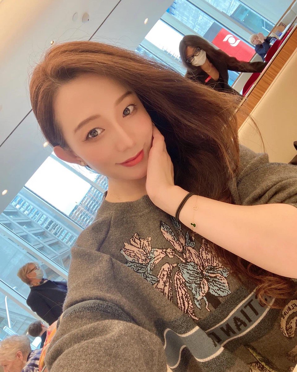 Aiko tweet media