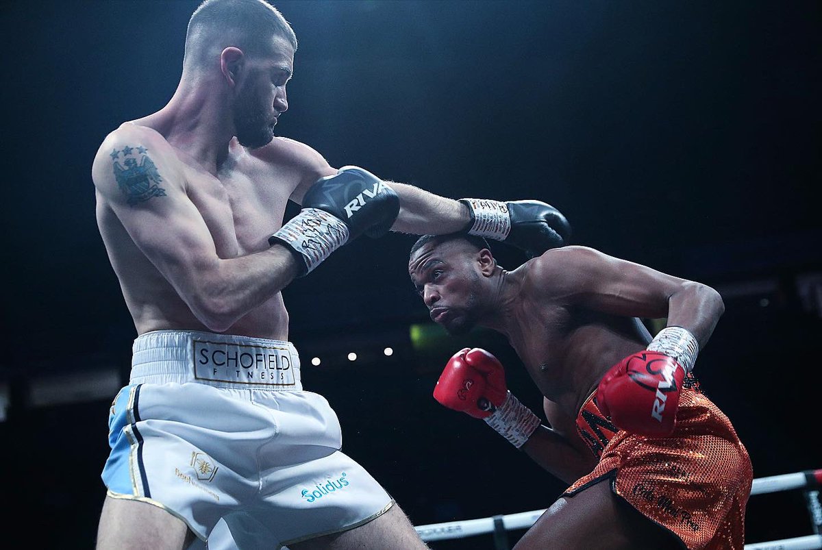 The battle for England is complete ✅ <a href="/Gmanbrown23/">Germaine Brown</a> leaves with the prestigious English belt 🏴󠁧󠁢󠁥󠁮󠁧󠁿

Tune in to #KhanBrook exclusively on <a href="/SkySports/">Sky Sports</a> Box Office 🎟📺

#KhanBrook | TONIGHT | AO Arena Manchester | @skysportsboxing Box Office