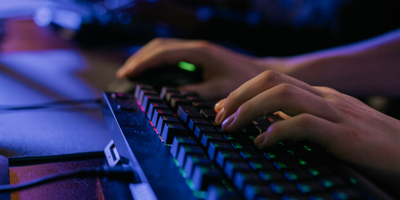 bvvasudevan's tweet photo. In this blog post, see how to narrow down and profile #PwnKit insider threats to best understand where the vulnerability runs the risk of being abused:
https://t.co/KJA3RajZGy @alertlogic https://t.co/mt1hJbkAeP
