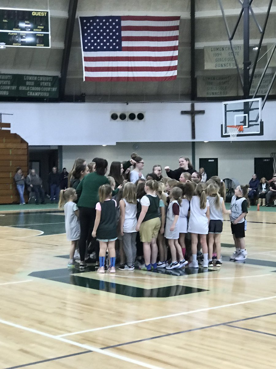 Our LC Girls were coaching/cheering our Jr. Titans on while they played their games on Saturday mornings. Future is bright with our LC girls program. 
💚🏀💛💚🏀💛💚🏀💛💚🏀💛