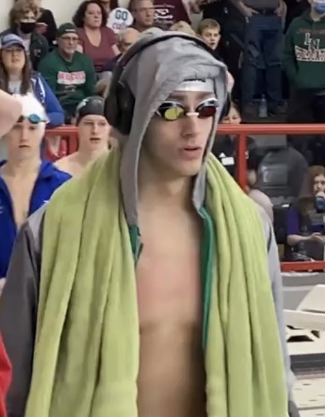 Sammy Bridges takes 6th in the 100 free !!