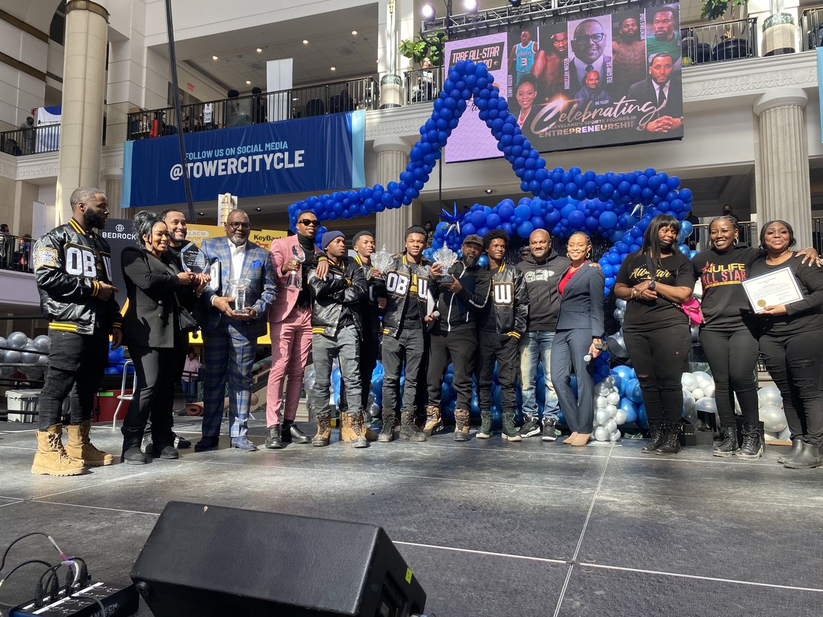TRBF_Cle's tweet photo. @BigTiggerShow in the building, plus a handful of influential entrepreneurs from our city, right here at the #BlkBizExpo at @TowerCityCLE #nbaallstar #Cleveland https://t.co/w8shQ1qfCm