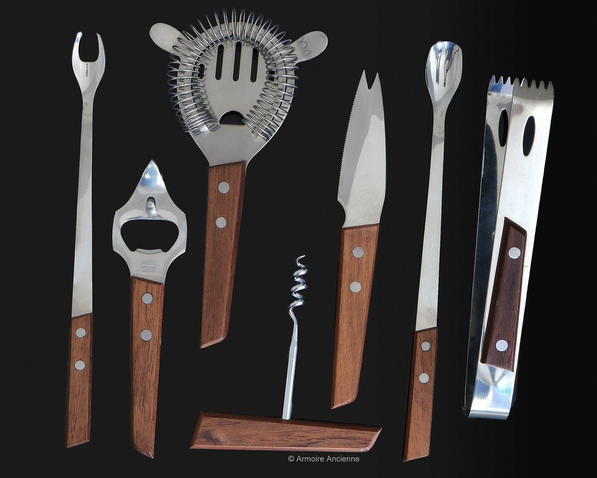 MyBarCart's tweet photo. RT @ArmoireAncienne: BAR TOOLS with Wood, Danish Design - Cap Lifter, Ice Tongs, Strainer #giftsforhim #hostessgift #bartoolset #groomsmangift #weddinggift #barcart #homebar https://t.co/wjJKLlUmgo https://t.co/lo1ZnFWkWP