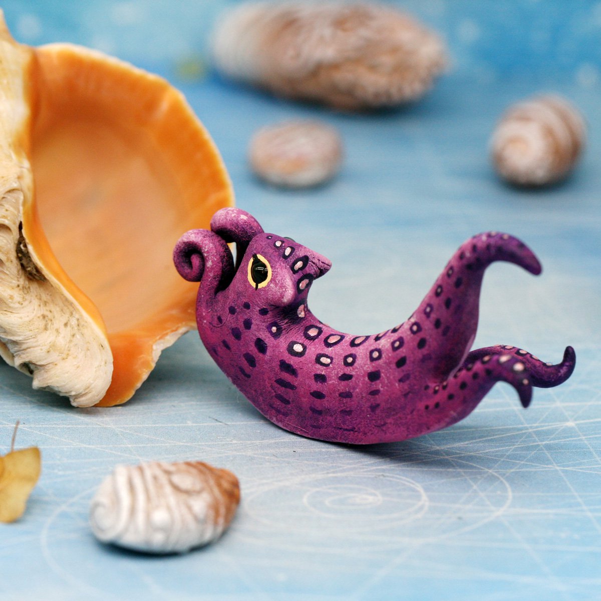 rainbowmarleo's tweet photo. What do cats and blasphemous unspeakable octopus kitties have in common? Love for fish. And humans. They are tasty too.
More pretty Cthulhu ❤️ kittens:
https://t.co/T39pTLj6OR
#cat #miniature #octocat #figure #figurine #statue #octokitty #tumblingcat #horror #darkfantasy https://t.co/TsfxJTw4Bf