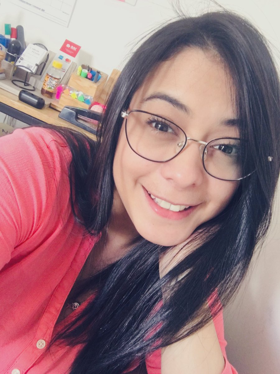 McOyuela's tweet photo. Leaving the office tired but very happy #happyweekendtome https://t.co/AeotMSEp5z