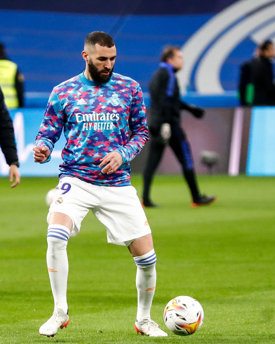 𝙉𝙐𝙀𝙑𝙀
<a href="/Benzema/">Karim Benzema</a> | #RealMadridAlavés