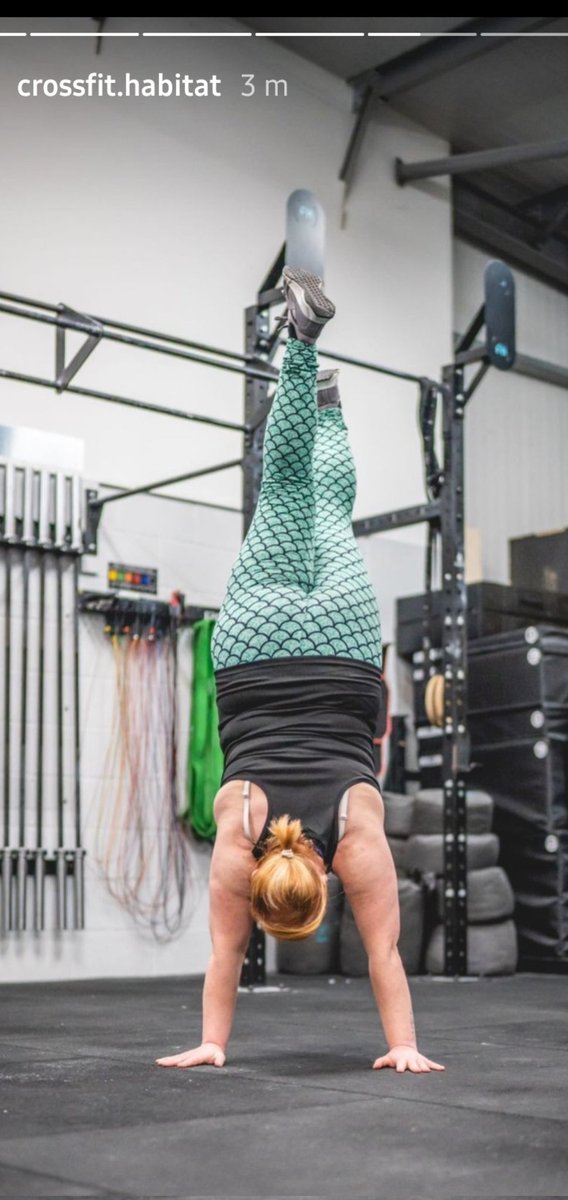 chellebe82's tweet photo. Great start to the birthday celebrations, a handstand workshop at Crossfit Habitat https://t.co/7tWq0J5Rrp