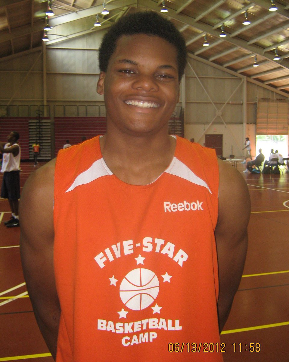 TheJLClassic's tweet photo. 9 years ago today, the unthinkable happened. We lost a friend, brother, son, teammate and a star. We gained an angel.
Continue to shine over us Josh 💜💚 #RipJoshLevel #LiveForToday https://t.co/lYWqot56M7