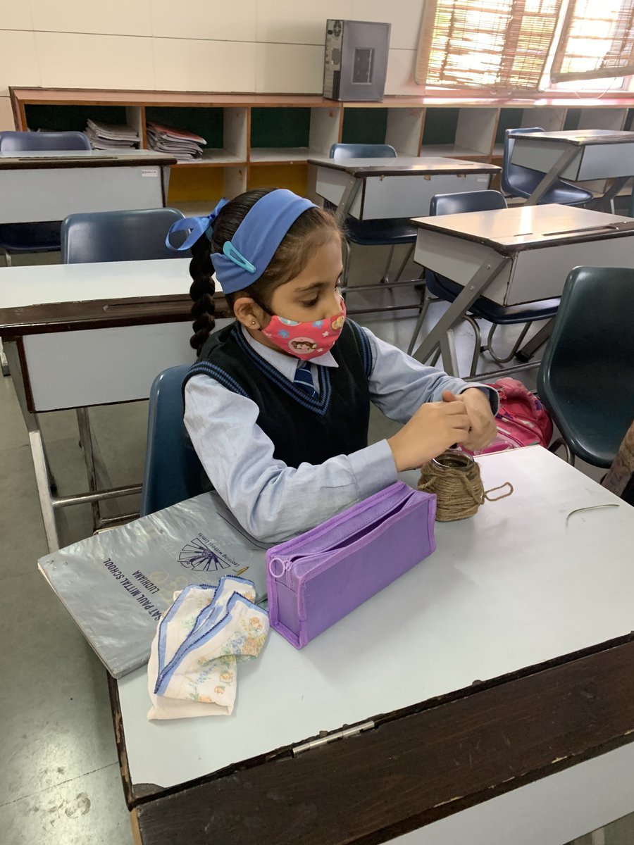#WeCANMakeADifference
<a href="/Sat_Paul_Mittal/">SatPaulMittalSchool</a> School worked on the🌏project  #TechForGood 
Sparrow Nests made as part of the #SDG13 #ClimateAction contributing to the cause of saving sparrows for our environment. <a href="/msbhupinder/">Bhupinder Gogia</a> <a href="/MicrosoftEDU/">Microsoft Education</a> <a href="/AnthonySalcito/">Anthony Salcito</a> <a href="/sdelafosse/">Sonja Delafosse</a> <a href="/klnamya/">Monica Joshi</a>
