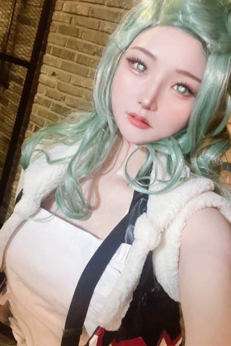 コスプレイヤーLeeloo(リール)のTwitter画像8