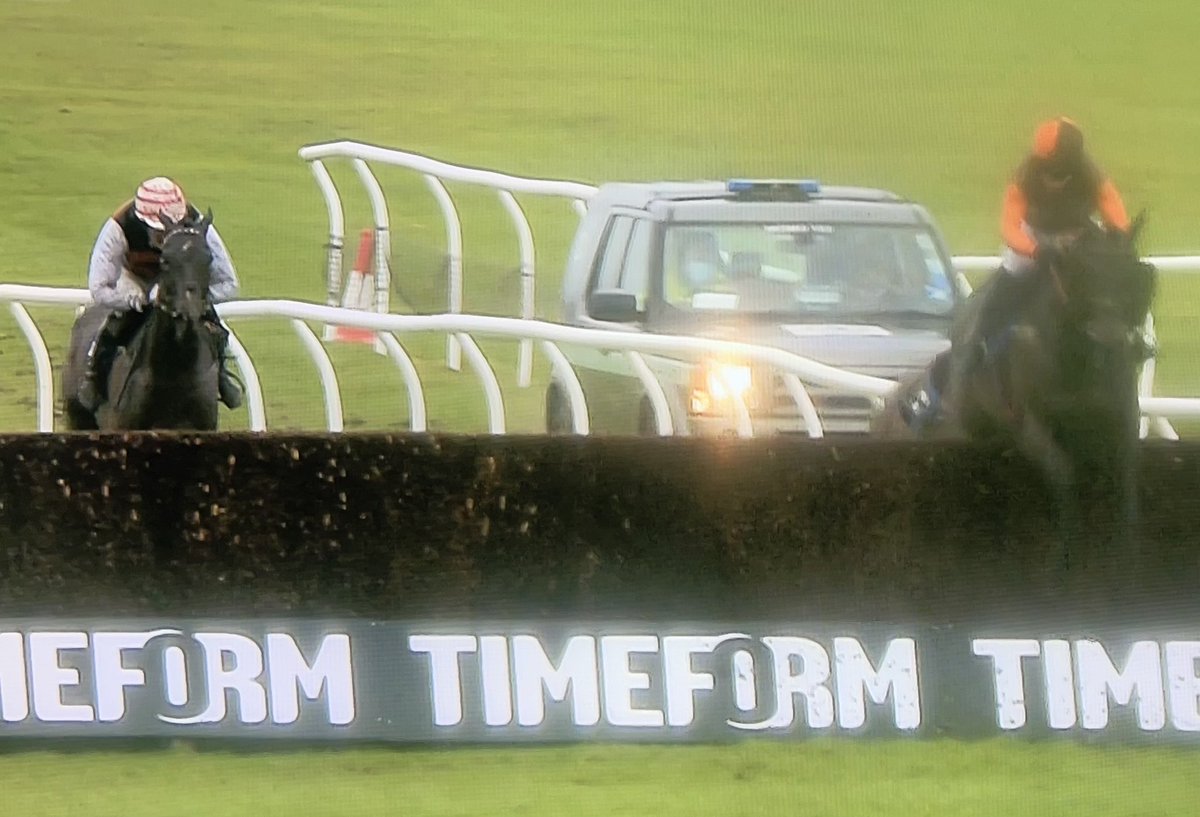 amajox's tweet photo. Congratulations yestday @KelsoRacecourse @amajox @swaleycohen WINS Hunter Chase #Jett #4ran #madeall #comfortably #topjock ๐๐๐ https://t.co/1zdWhH6j0w