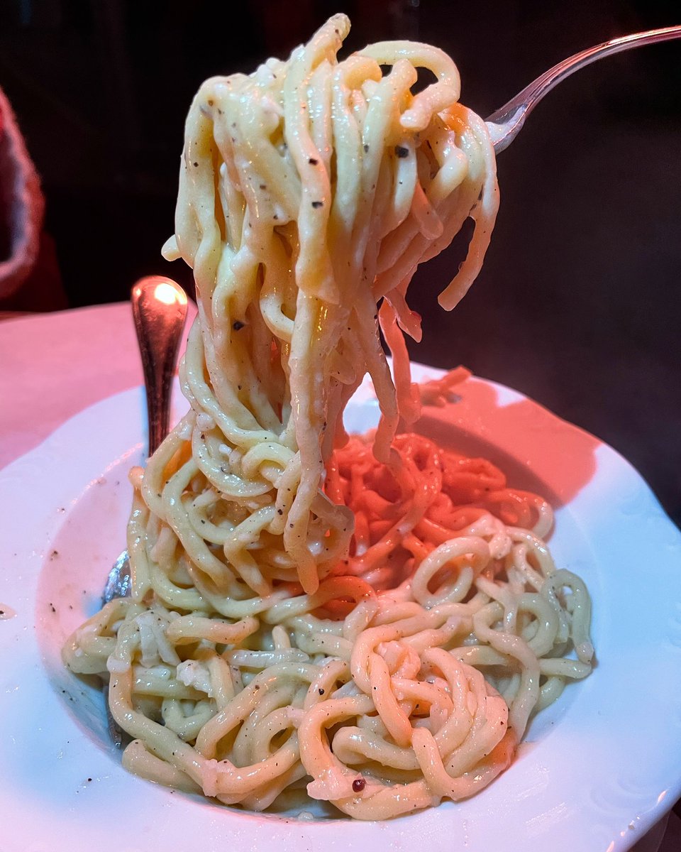 TastyTabletop's tweet photo. Tonnarelli Cacio e Pepe • @ViaCarota • West Village https://t.co/GfKQNJoSLW