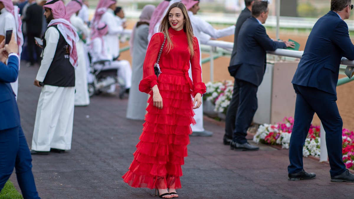 TheSaudiCup's tweet photo. ππ³π¨πΊπ―π©π¨πͺπ²: @MickaelleMichel bringing the style at #TheSaudiCup 2020.
π #TSCStyle https://t.co/IYUzyqGPNk
