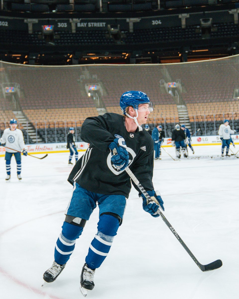 MapleLeafs's tweet photo. Couple gaaaammzz 💎

#LeafsForever https://t.co/Pg8YrISwUq