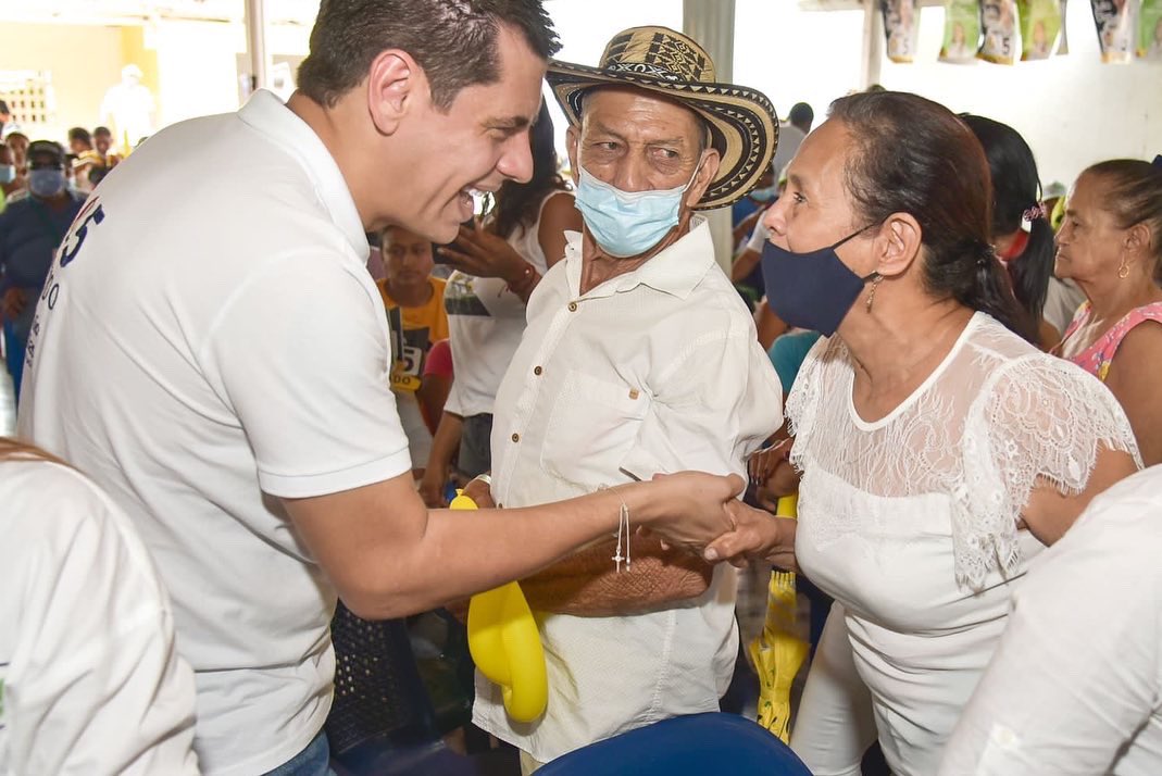 VARILLAFERNANDO's tweet photo. Buenavista Firme con Julio Elías!
Sin duda alguna @JulioEliasVidal es uno de los aspirantes a Senado más querido y apoyado a lo largo y ancho de la geografía nacional sigue recibiendo respaldo esta vez Buenavista le dijo Firme con U5 Senado. #ConElAvalDeDIOS @AngelicaMuskusC https://t.co/sd2qv0keqy