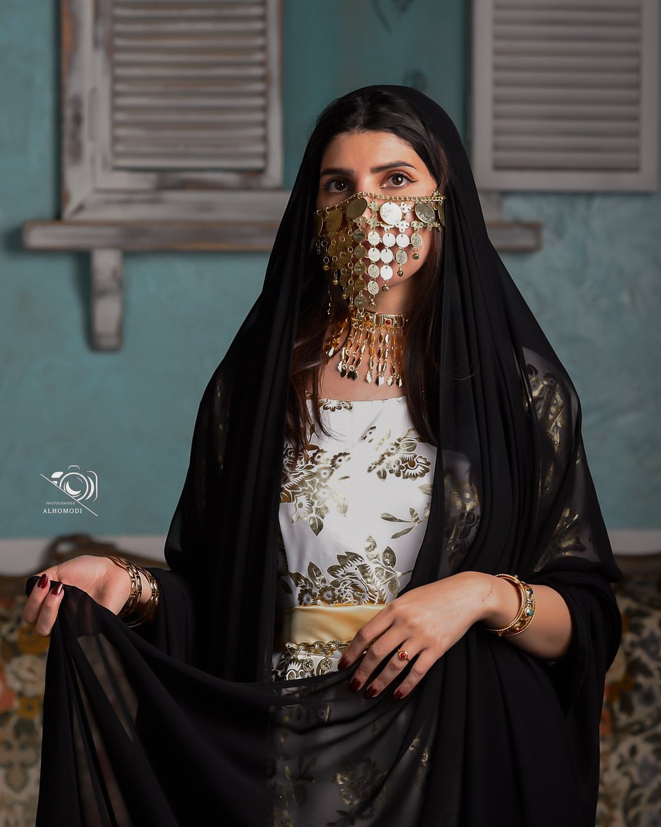 lli_x5's tweet photo. @gorgeous4ew انا احلى 😍 https://t.co/InJrxicT3Y