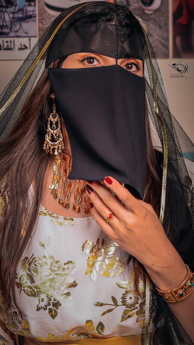 lli_x5's tweet photo. @gorgeous4ew انا احلى 😍 https://t.co/InJrxicT3Y