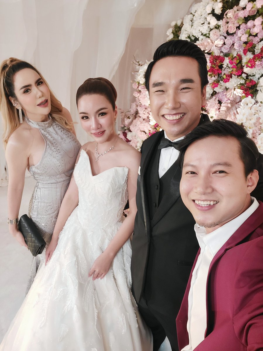 Metabang689's tweet photo. Heartiest congratulations to both of you on your wedding day. Wishing you a happy married life! my friend 🥂 https://t.co/qzCuCHofsp