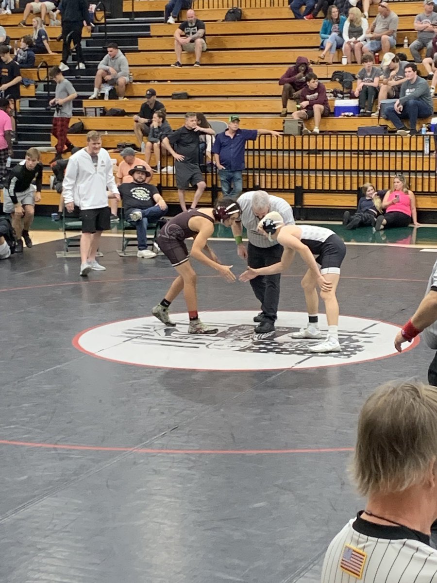 PalmettoRidgeHS's tweet image. District wrestling at The Ridge #ProudBearPrincipal #PinToWin