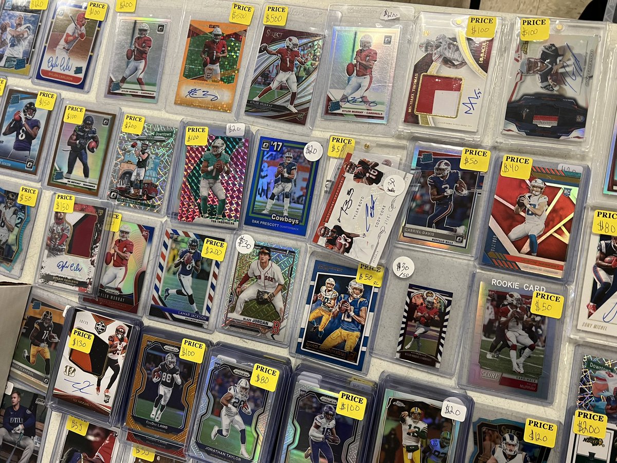 imac1ntosh's tweet photo. If you’re not at the South High American Legion Sports Cards Show than where the eff you at?!?! #cardshow #sportscards #footballcards #columbus #ohio #basketballcards #baseballcards #localcardshow https://t.co/VJGPAxc7yv
