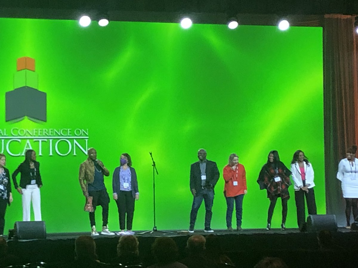 ManuszakEdward's tweet photo. At the closing General Session @alexboyereal performed and was AWESOME! @SSpickard (and many others) jumped up to support #LiveWellLeadWell for @AASAHQ #NCE2022! https://t.co/eFjvvlEdyf
