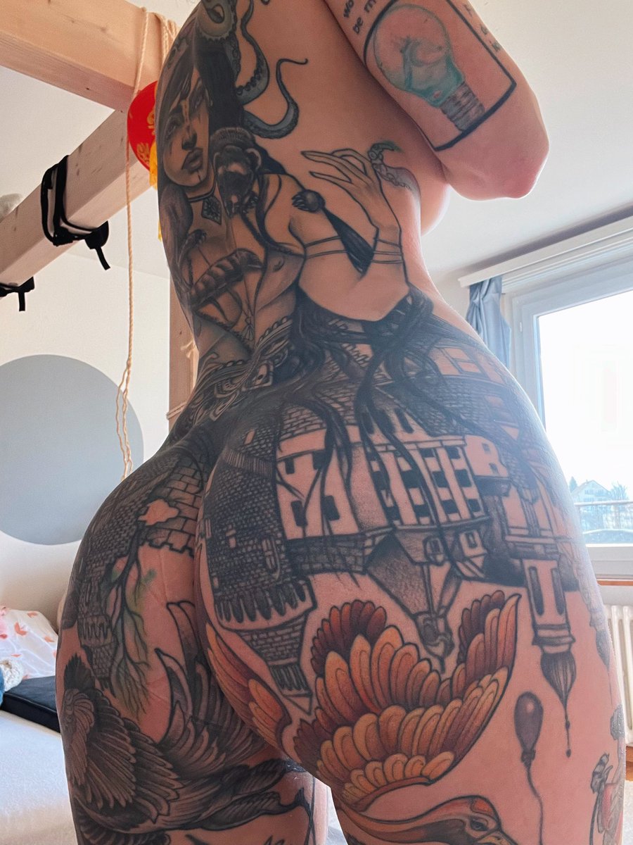MrsNice420's tweet photo. 6 weeks postpartum 👉👈🐙 come and see more (link in the comments) https://t.co/8MCNeZHOnp