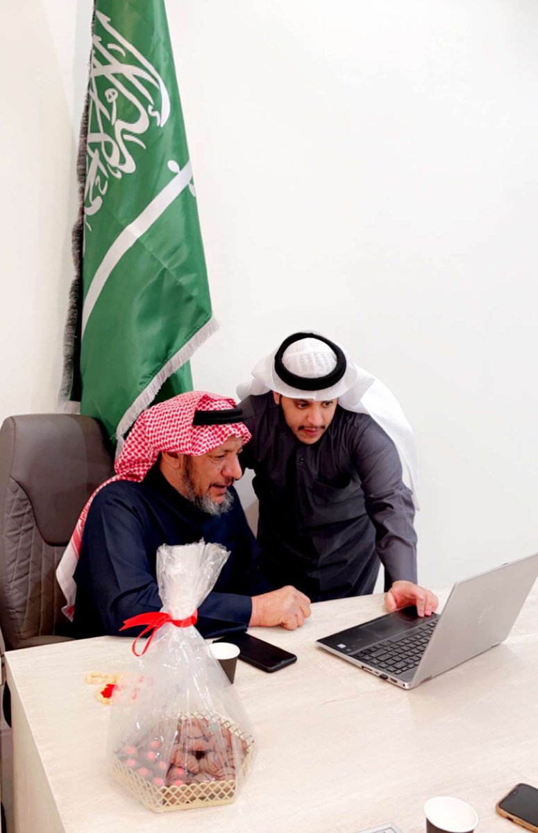 أجمل التهاني للمحامي الأستاذ: أحمد بن سهل مرثع الغنامي بمناسبة إفتتاحه شركة مِراس للمحاماة والاستشارات القانونية سائلين الله له التوفيق والسداد.