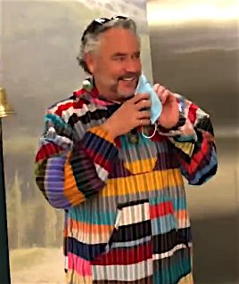 frankmagonline's tweet photo. Is W. Brett Wilson the mystery benefactor whose private jet flew Tamara Lich's husband to Ottawa for her bail hearing? https://t.co/MGHXgnH8MR