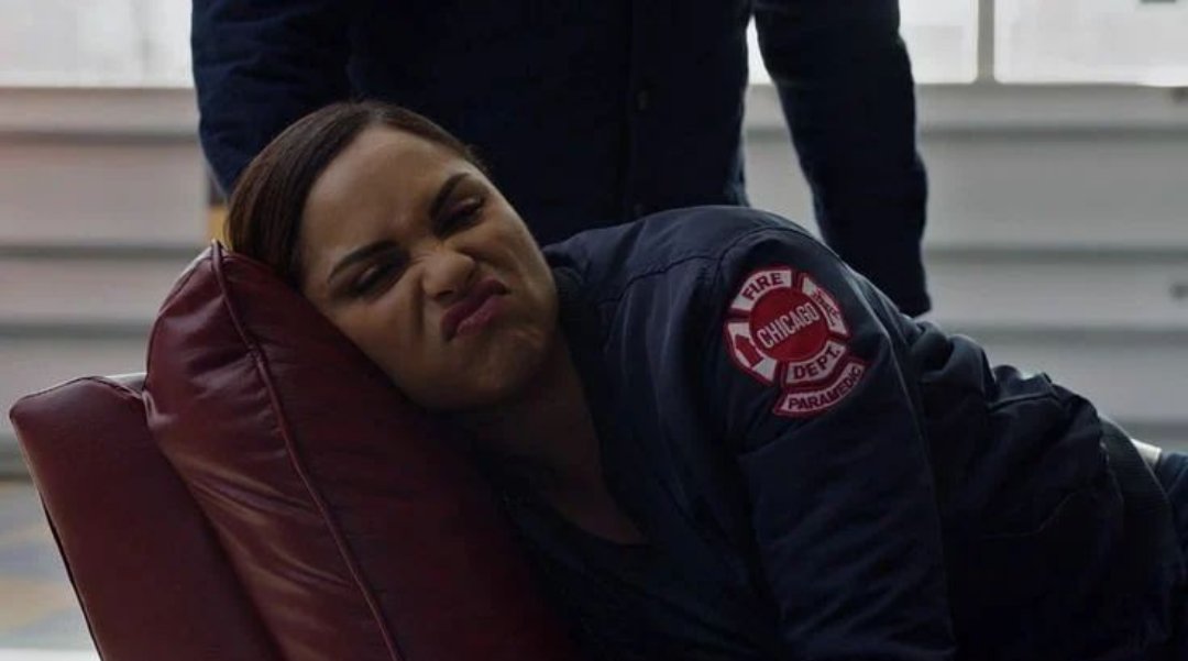 fanmonraymund's tweet photo. Gabriela Dawson radiating comfort <3 https://t.co/rDh1T2HBqD