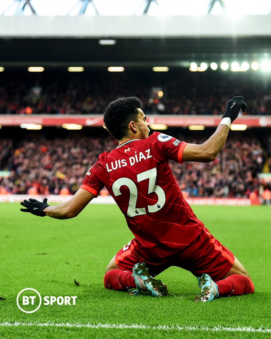 FL-buegXwAM1wtO.jpg:large