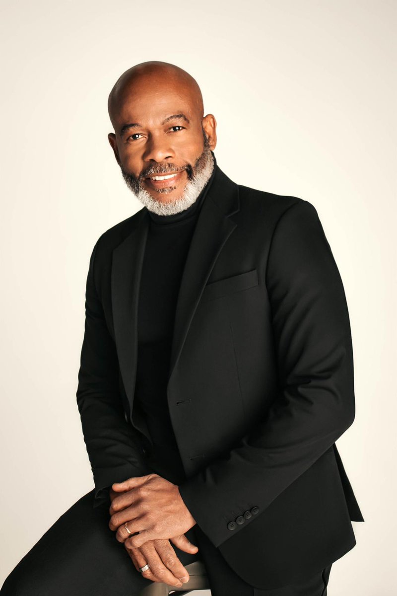 saurelquettan's tweet photo. "None of us is smarter than all of us. Only the collective can reach unimagined potential." @Gahcci_atl is #HaitianExcellence.
Photo: @zakk_jullot
Mua: @leimaje , @j.altidor , @fabelle.mua
Wardrobe: @maritzaboudoir https://t.co/OXrBKY12gF
