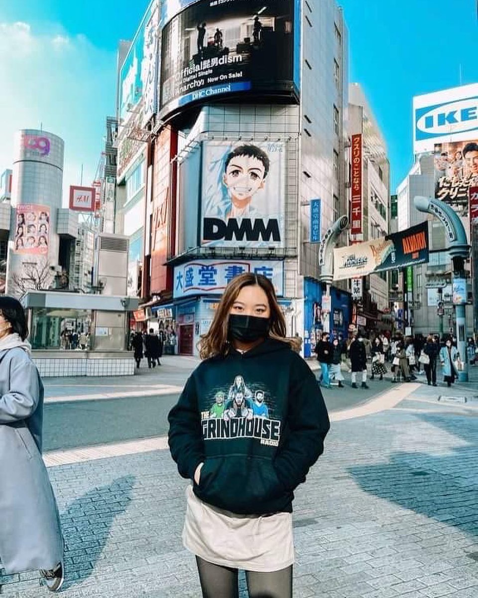TheRealGHRadio's tweet photo. Shoutout to our friends over at @japancrate ππΌ We sent them some GHR gear and they are rockin it in Japan!
We HIGHLY recommend you check out https://t.co/B2IpSX2tyK. Try everything from exclusive toys, snacks, candies, rare drinks & more.
#subcriptionbox #podcast #japanesesnack https://t.co/tGm8tFspCd