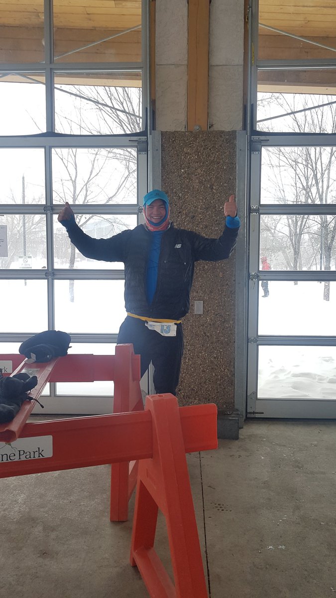 Runners coming in hot on the first lap 1 at Duck Pond