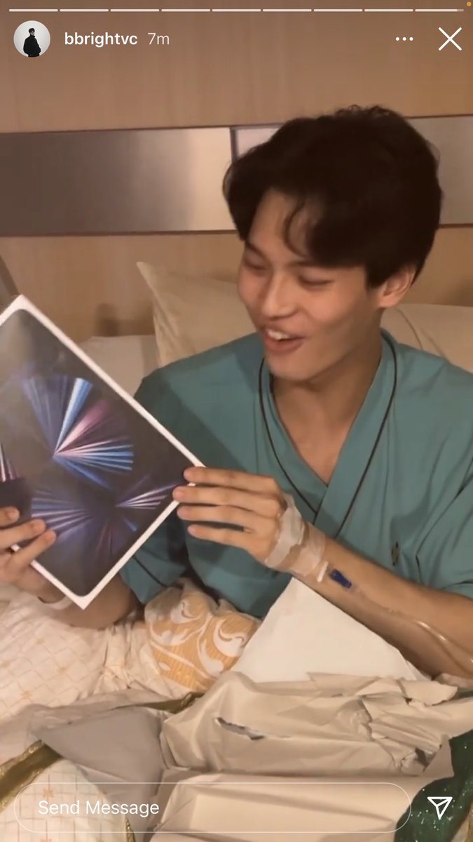BLue_Tyline's tweet photo. Dito tayo magkakasubukan ng friendship @Taynibabols paguwi mo sa June. #ipadpro1TB https://t.co/Rjqqynu4rK